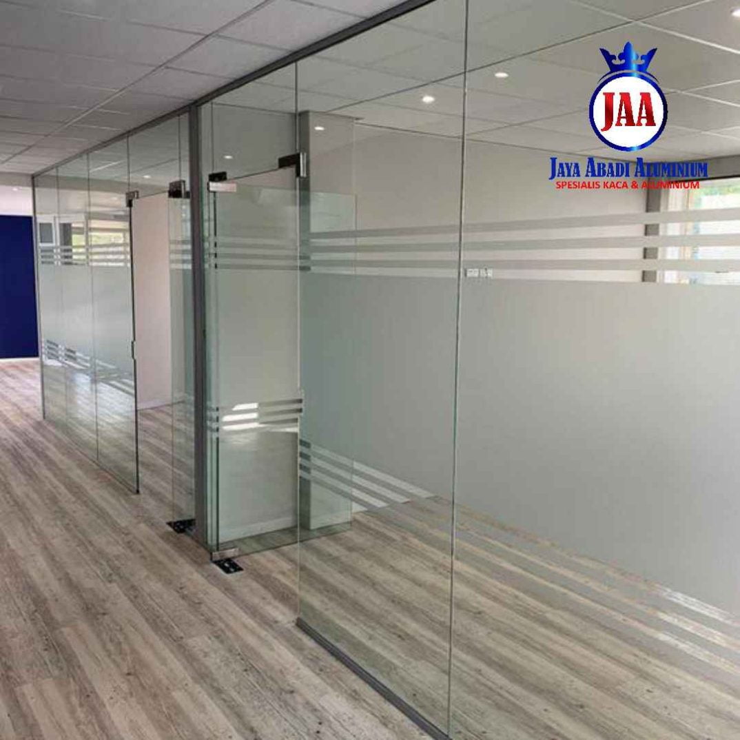 Jasa Pasang Kaca Aluminium