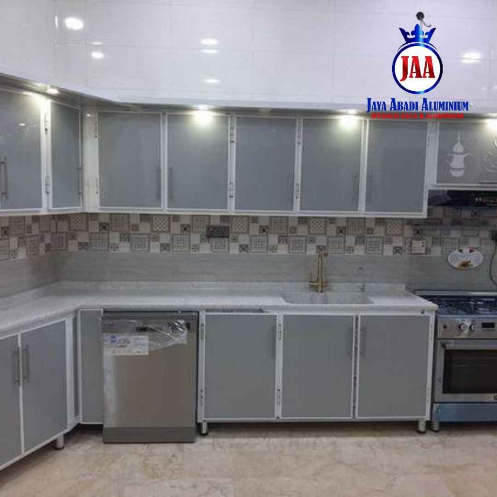 Jasa desain dan instalasi kitchen set aluminium di Bekasi timur
