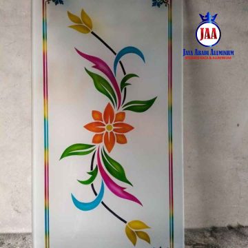 Desain kaca jendela motif bunga