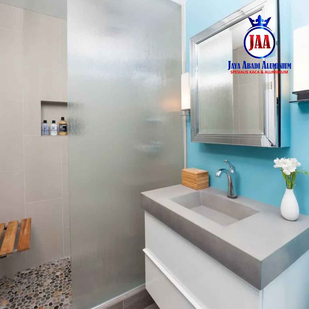 Tukang Pintu Kamar Mandi Kaca Tempered Murah di Bekasi