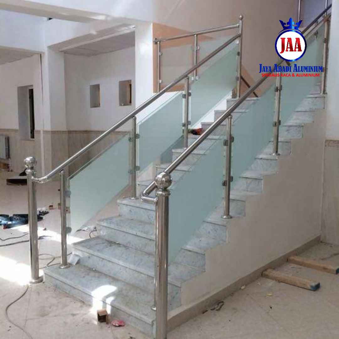 Jasa pemasangan railing tangga stainless steel kaca terdekat