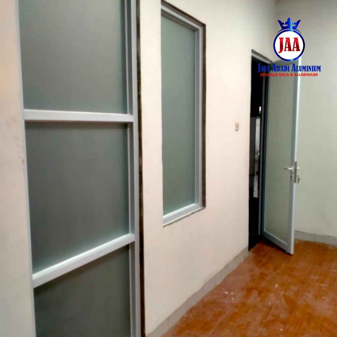Tukang Aluminium Cibitung Bekasi untuk Kusen Pintu Rumah
