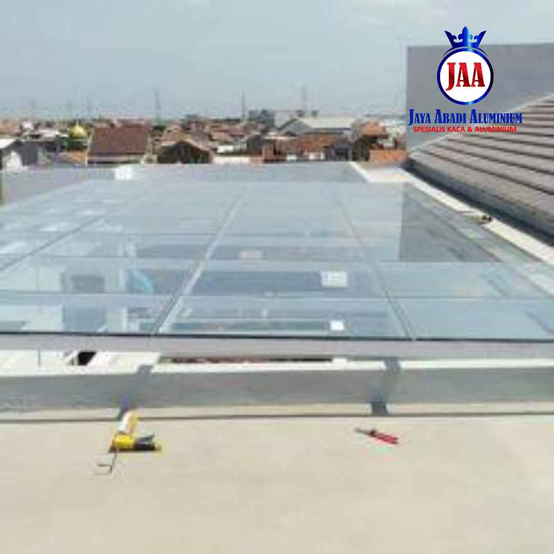 Rekomendasi Tukang Kanopi Kaca Tempered Profesional di Bekasi