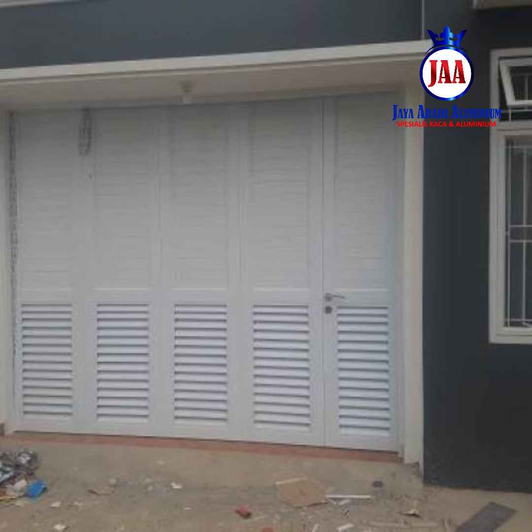 Model Pintu Garasi Aluminium Minimalis Anti Karat